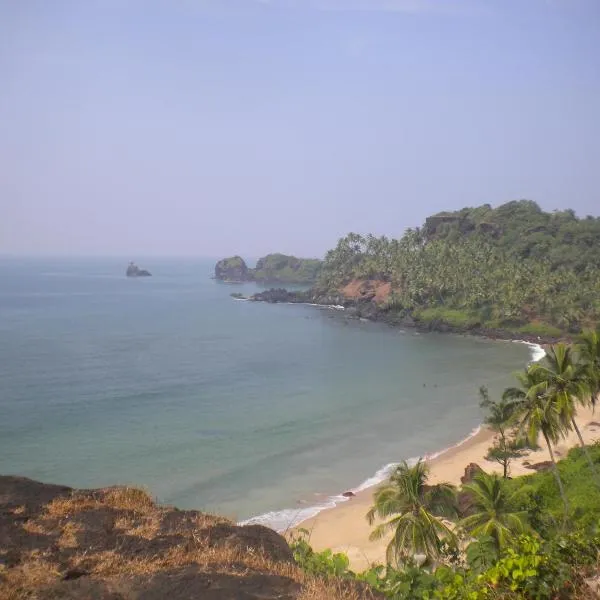 Cabo De Rama Cottage, hotel in Cola