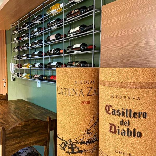 Apartamento temático luxo Mundo do Vinho!