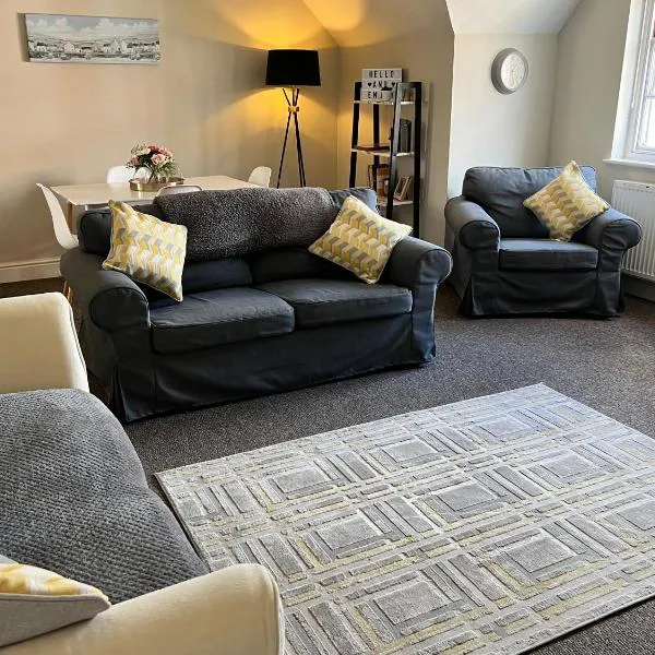Stylish -2 Bed -Heart of the City - Parking- Wi-fi- Award Winning- Grade II Listed, מלון בנורוויץ'
