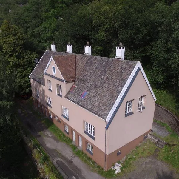 Fjordshelter vintage townhouse, hotel a Tyssedal