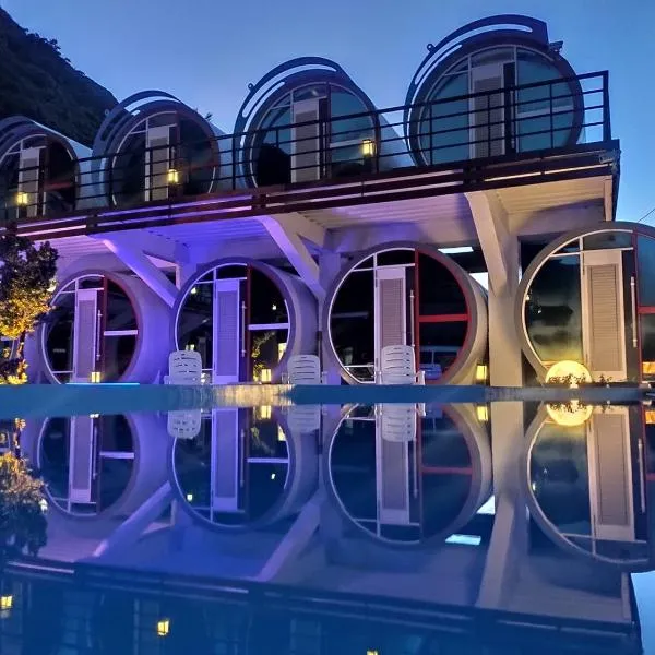 Tube18, hotel v destinaci Lu-tao
