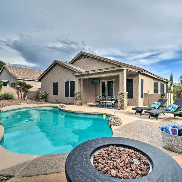 Outdoor Pool and Private Yard Cave Creek Home!, hotel v destinaci Cave Creek