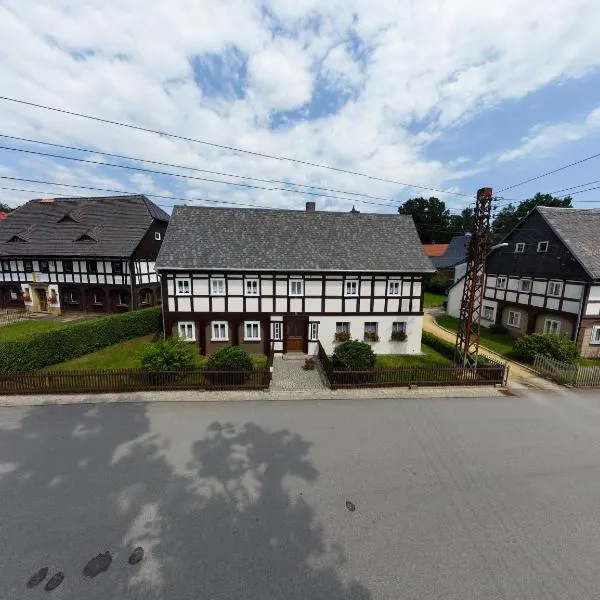 Umgebindehaus an der Mandau, hotel v destinaci Großschönau