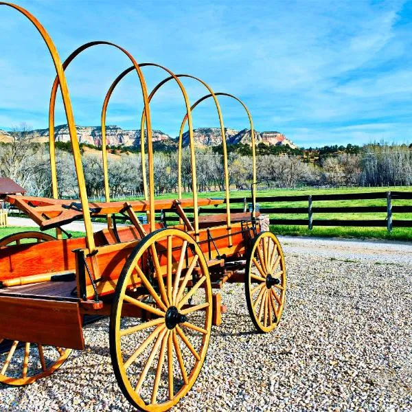 Arrowhead Country Inn and Cabins, hôtel à Mount Carmel Junction