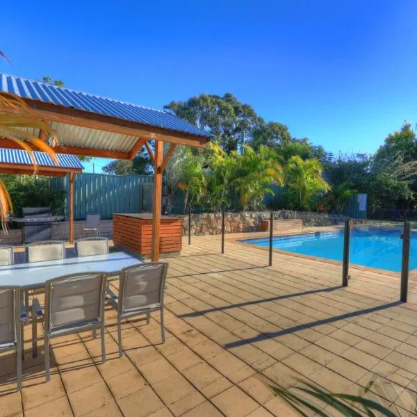 Wallace Motel And Caravan Park, hotel in Tiaro