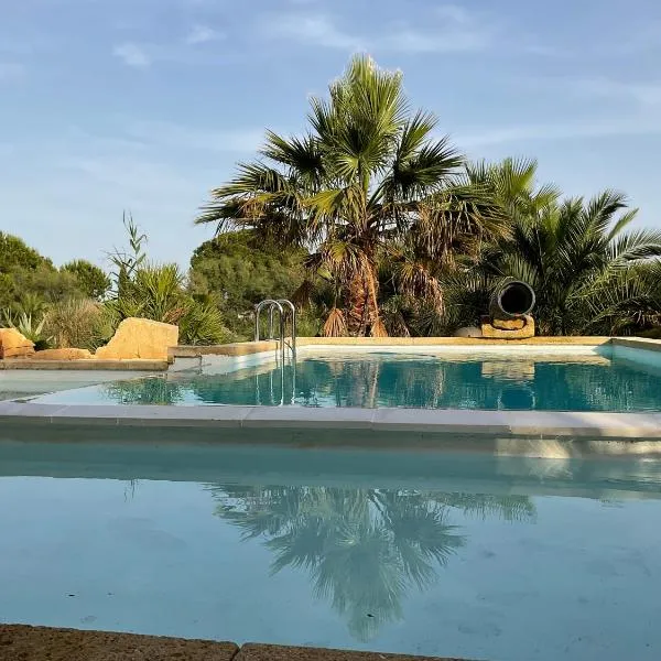 Mazet du pêcheur – hotel w mieście Saint-Laurent-dʼAigouze