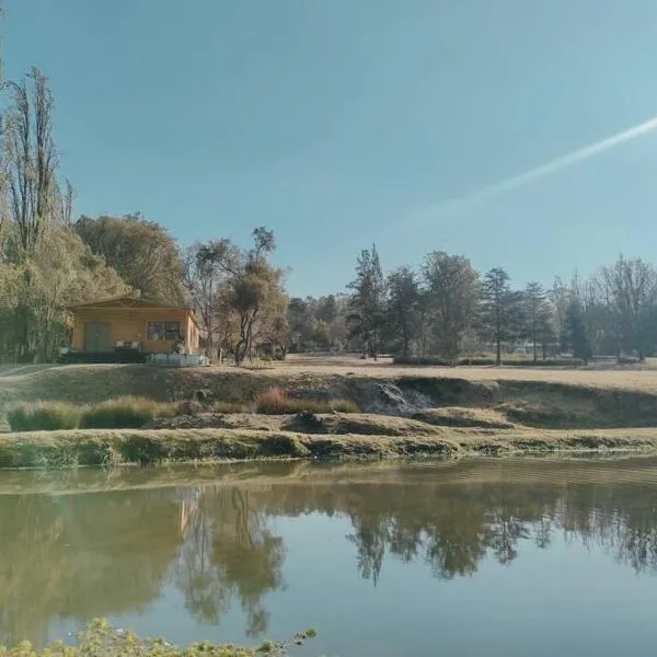 River Cabin, hôtel à Roodepoort