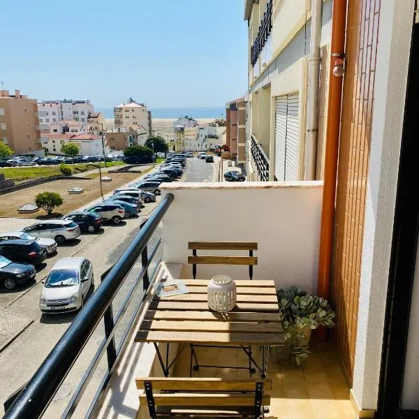 Azul sea’s view flat (3bedrooms), 3 terraces/wifi, hotel Buarcosban