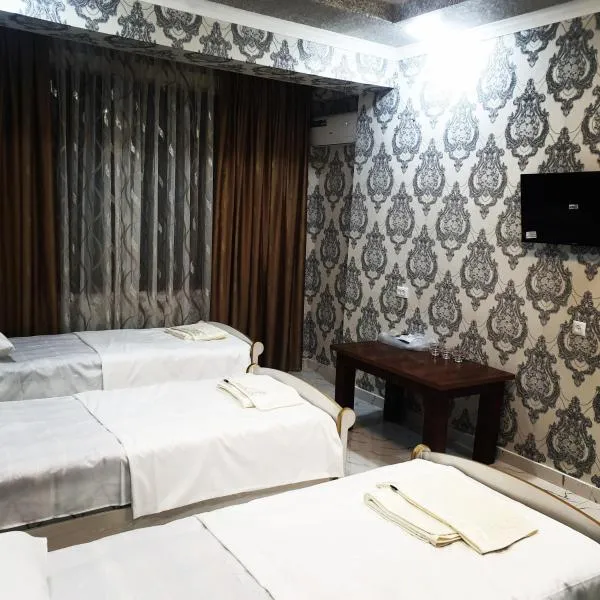 Хостел Eski Shahar, hotel em Andijan