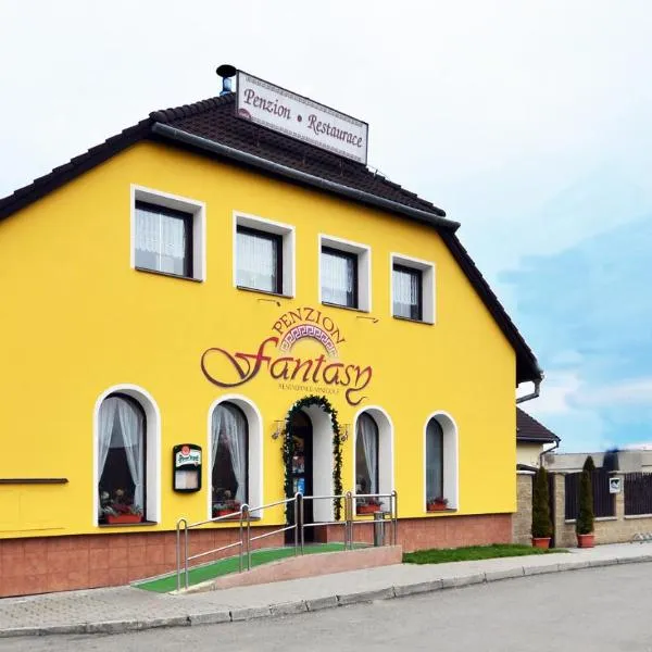 Penzion Fantasy - restaurant: Lipník nad Bečvou şehrinde bir otel