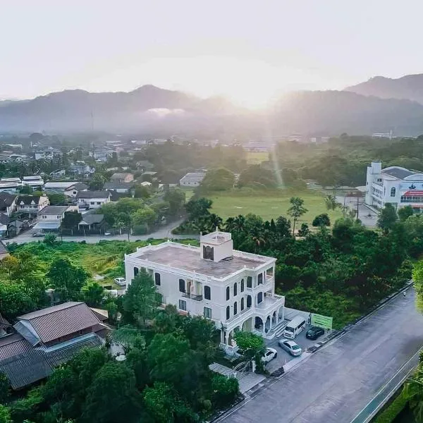 Daddy Dream Hotel and Residence, hotel v mestu Ranong