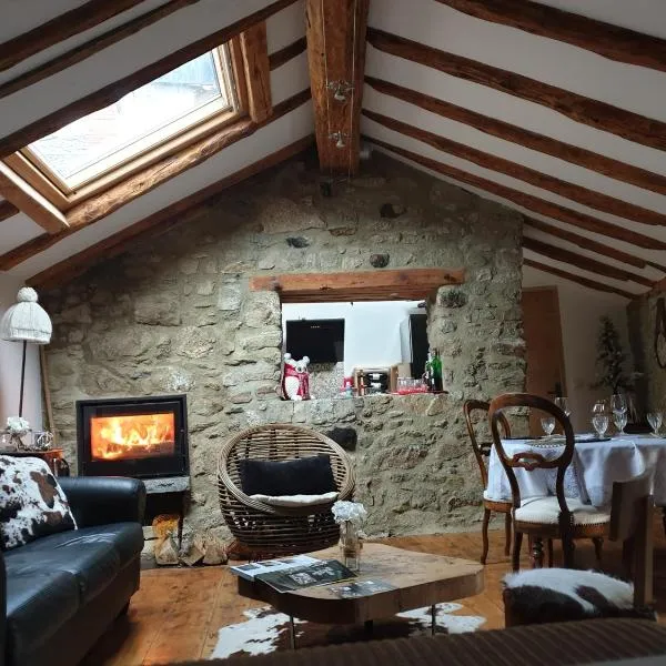 La Petite Chapelle, hotel v destinaci Font-Romeu