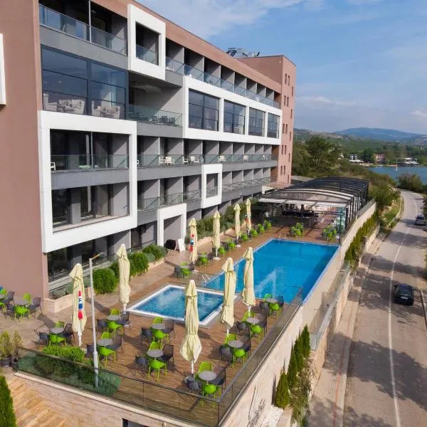 Glorius Hotel, hotel a Veles