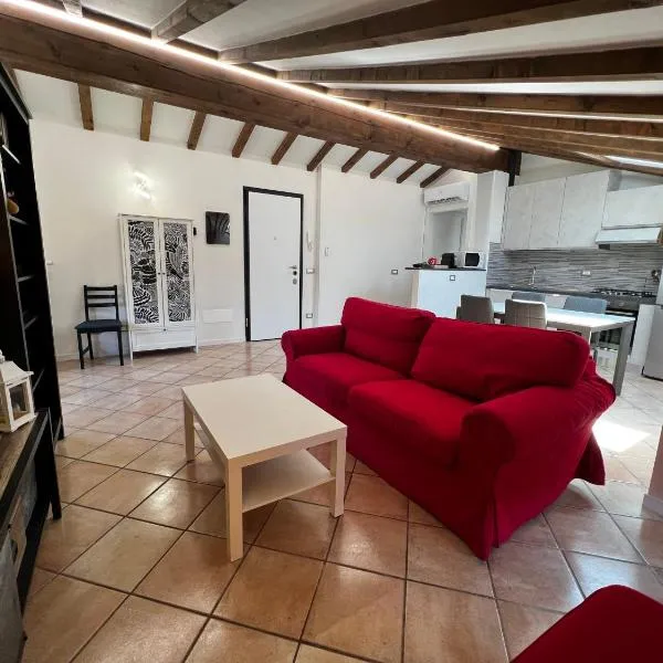 Gocce balsamiche, hotel Ravarinóban