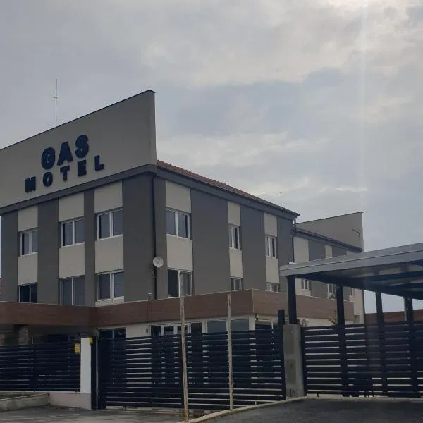 Gas Otel, hotel di Šimanovci