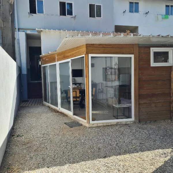 Casa Vale Ecotainer, khách sạn ở Lisboa