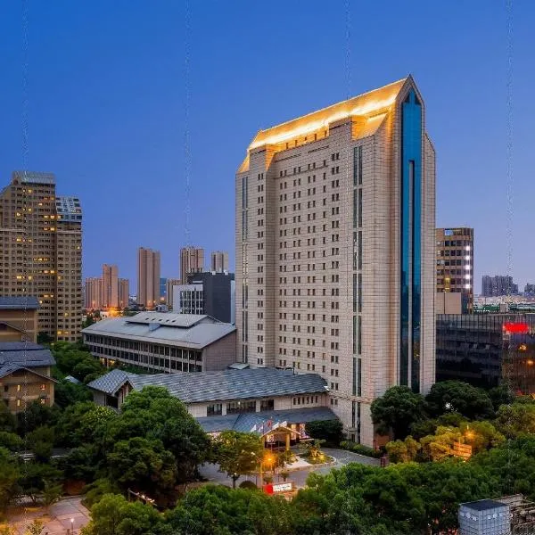 Millennium Hotel Wuxi, hotel v destinaci Wu-si