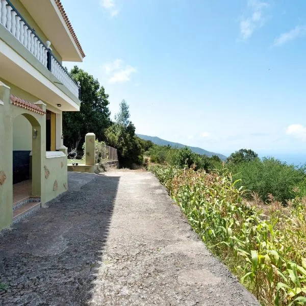 House Vochozka, hotel v destinaci La Orotava