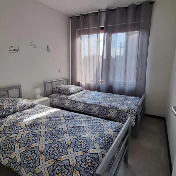 Residence Rossella - App 2, hotel v destinaci Roeselare