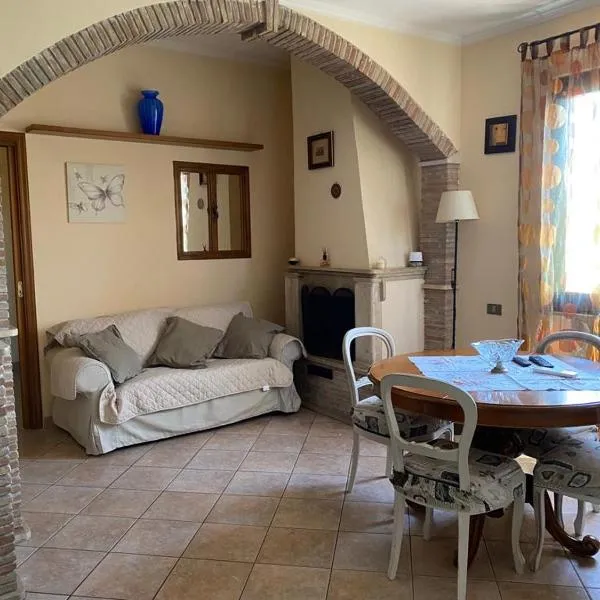 La casa di Paola，阿爾代亞的飯店