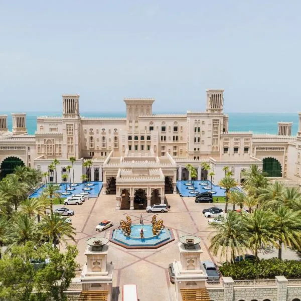 Jumeirah Al Qasr Dubai、ドバイのホテル