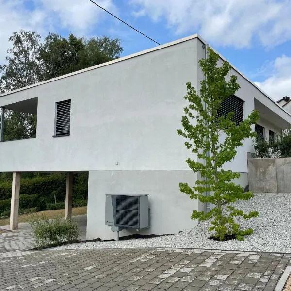 Ferienhaus Simon, hotel v destinaci Wadern