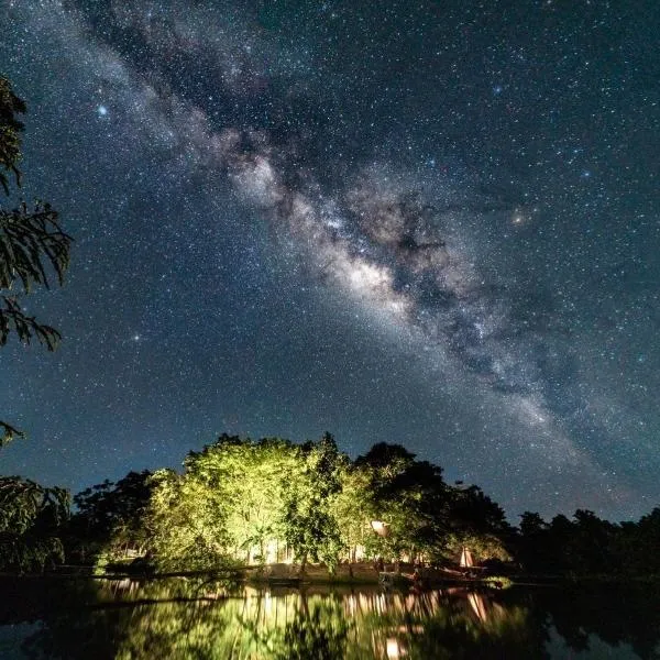 Tad Lo - FANDEE ISLAND - Bolaven Loop Pakse, מלון בMuang Thatèng