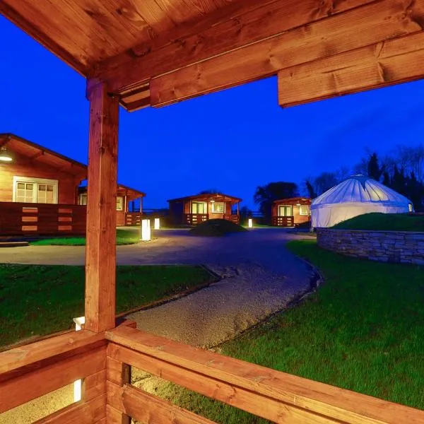 Giltraps Townhouse & Glamping, hotell sihtkohas Kinnitty