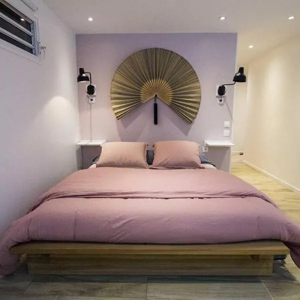 Magnifique studio vue sur mer au gosier, hotel v destinaci Le Gosier