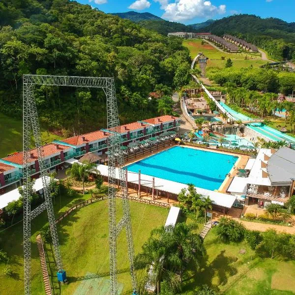 Villa di Acqua Hotel Parque Cascanéia, hotel di Blumenau