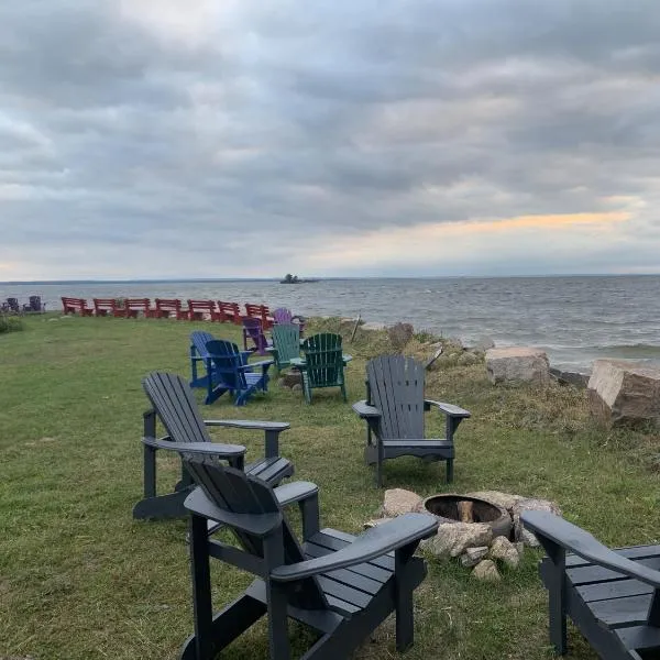 Glen Garry motel and cottages, hotel v destinaci North Bay