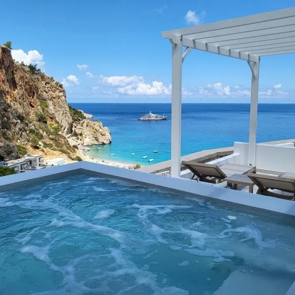 Agnantema luxury suites, hotel v destinaci Karpathos