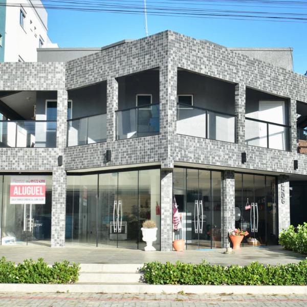Residencial Melfi 3 - Apto 08 - Lateral