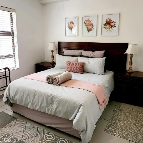 The Bridge, Apartment 25, hotel in St Lucia