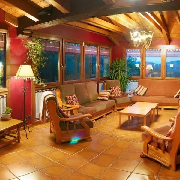 Hotel Ca de Graus, מלון בCastanesa