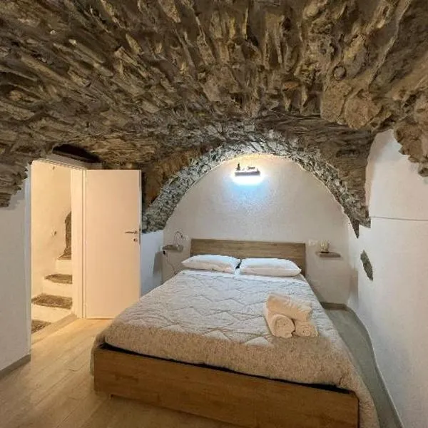 Appartamento incantevole La Grotta, hotell i Apricale