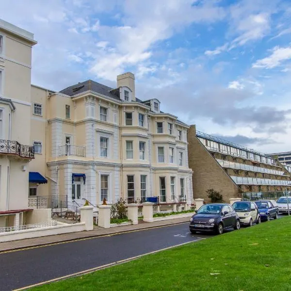 The Carlton Hotel, отель в городе Фолкстон