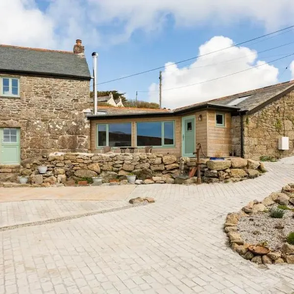 The Olde Piggery, on the coast, Zennor, St Ives, hotel din Zennor