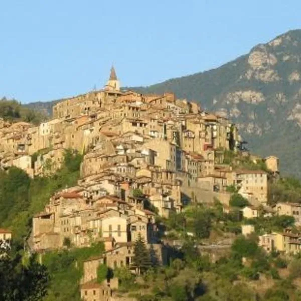 Casa Chiara, hotel in Apricale