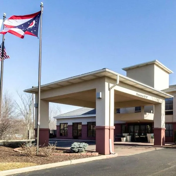 Quality Inn & Suites Oakwood Village - Cleveland South, hotel v destinaci Oakwood