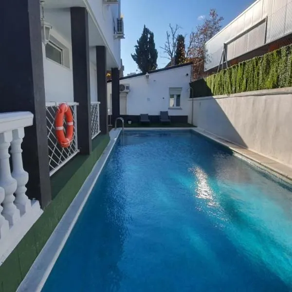 Hostal Escala Suites, hotel v destinaci Madrid