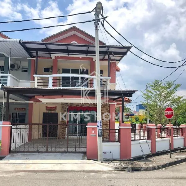 Kim’s Home - Homey At Your Stay, hotel v destinaci Nibung Tebal