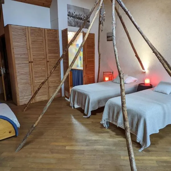 L'Hôt'Berge, hotel v destinaci La Chapelle-de-Brain