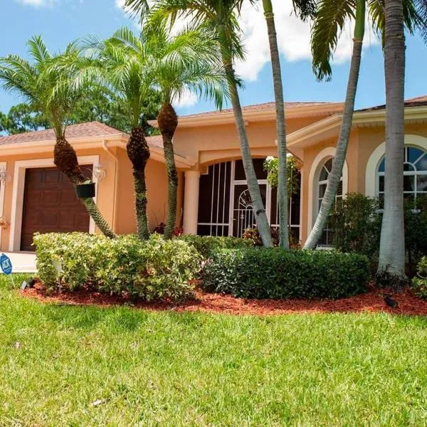 Charming vacation home in Port St Lucie.、Waltonのホテル
