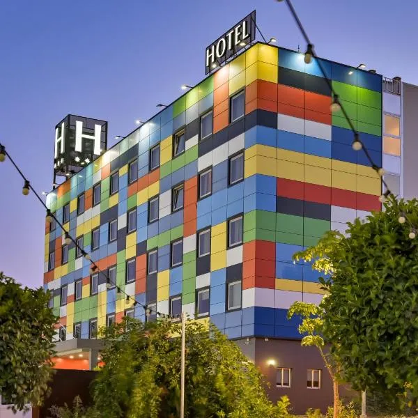 Sercotel Riscal, hotel Puerto Lumbrerasban