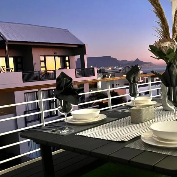 Azure 213 - Luxury 2 Bedroom Apartment โรงแรมในBig Bay