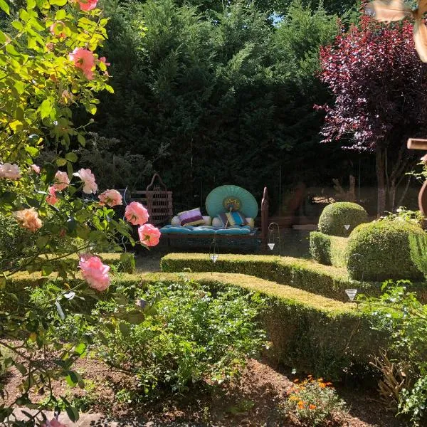 L'ATELIER ET APRES, hotel v destinaci Anet