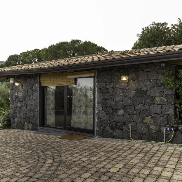 Casetta delle Rose sull'etna, hotel in Viagrande