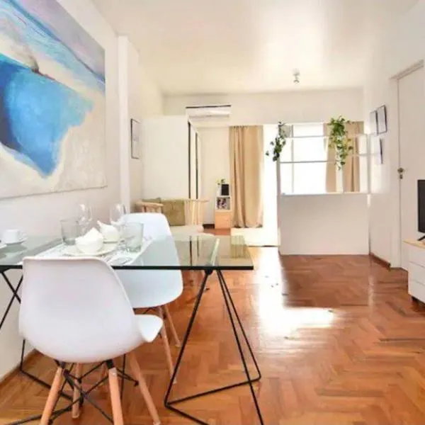 Luxury Cañitas hermoso monoambiente, hotel in Buenos Aires