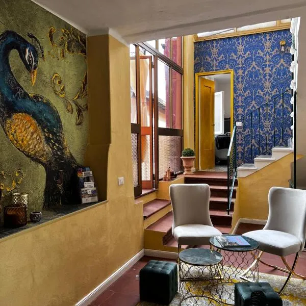 CASA LINDNER Villa Rustico Ferienhaus 400m zum Gardasee 13Schlafplätze, hotelli kohteessa Toscolano Maderno
